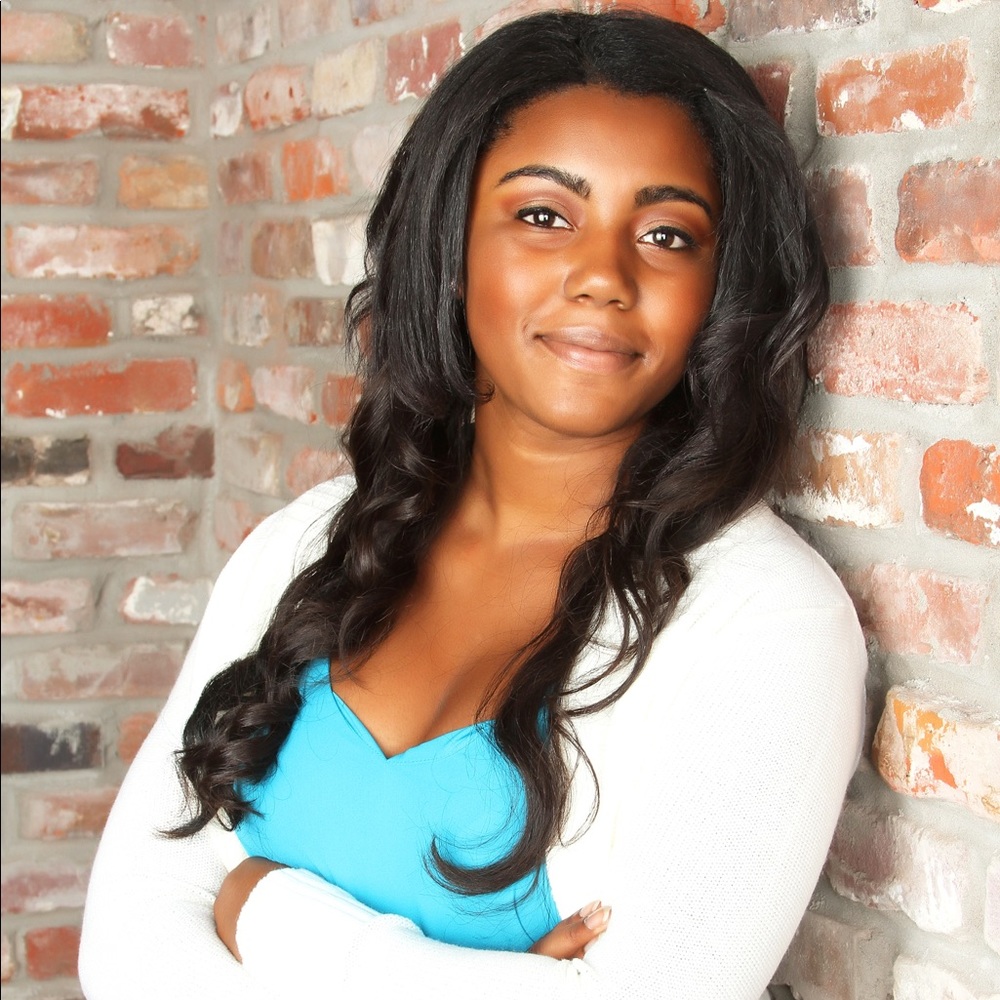 Meet your Posher, Destinee